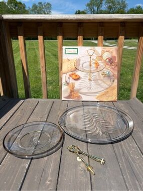 Indiana Glass Holiday 2 Tier Tray Server Trimmed In Gold With‎ Box Holiday VTG